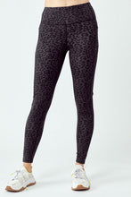 Load image into Gallery viewer, Black Leopard Leggings